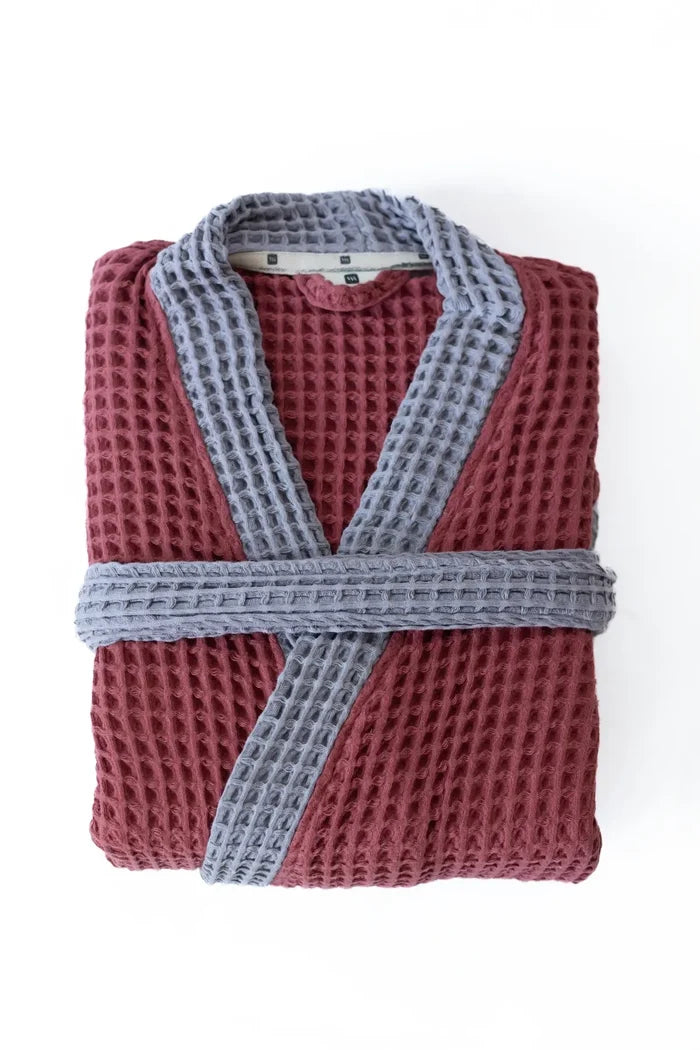 Burgundy Gray handwoven waffle two-tone kimono bathrobe folded flat lay. Handwoven Denizli, OEKO-TEX. Vivamaison.