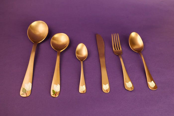 Saphed Pital Cutlery Set of 2